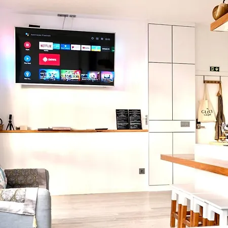 Lägenhet Cristalia,roof Terrace In Center, Garage, Netflix 75inch Tv Funchal (Madeira)
